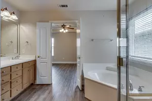 321 Blake Ln, Midlothian, TX 76065 - Photo 14