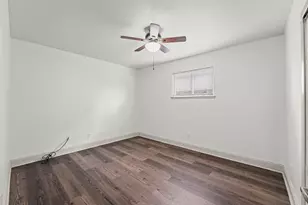 3141 Darvany Dr, Dallas, TX 75220 - Photo 26