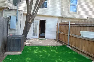 2146 Aspen Dr, Dallas, TX 75227 - Photo 2
