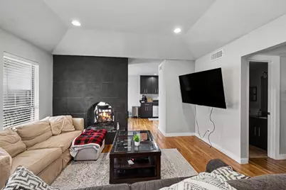 5806 Birchbrook Drive #210, Dallas, TX 75206 - Photo 4