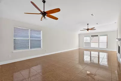 4817 Barnhill Lane, Fort Worth, TX 76135 - Photo 4