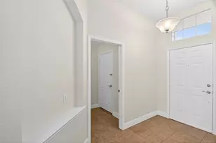 4817 Barnhill Ln, Fort Worth, TX 76135 - Photo 2