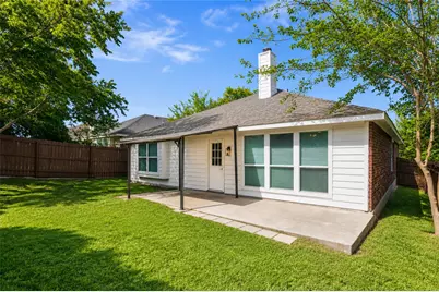 4817 Barnhill Lane, Fort Worth, TX 76135 - Photo 4