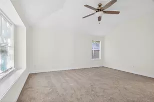 4817 Barnhill Ln, Fort Worth, TX 76135 - Photo 16