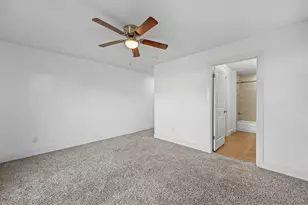 607 E Carter St, Sherman, TX 75090 - Photo 14