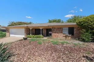 7805 Trimble Dr, Fort Worth, TX 76134 - Photo 1