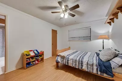 7805 Trimble Drive, Fort Worth, TX 76134 - Photo 14