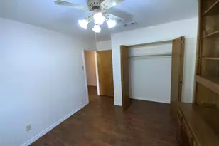 131 Honey Tree Ln, DeSoto, TX 75115 - Photo 34