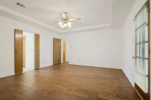 131 Honey Tree Ln, DeSoto, TX 75115 - Photo 12