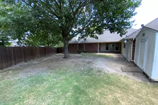 131 Honey Tree Ln, DeSoto, TX 75115 - Photo 40