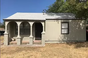 2417 Lowriemore Ln, Fort Worth, TX 76105 - Photo 2