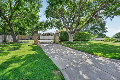 47 Bounty Road E, Benbrook, TX 76132 - Photo 32