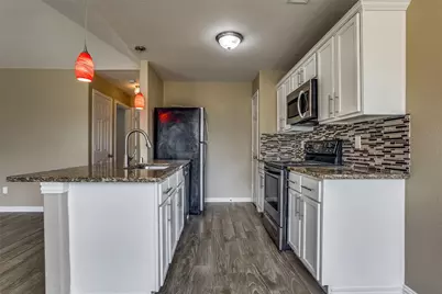 722 Seneca Drive, Garland, TX 75040 - Photo 4