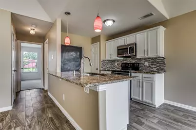 722 Seneca Drive, Garland, TX 75040 - Photo 6