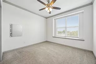 1325 Summerset Ln, Burleson, TX 76028 - Photo 22