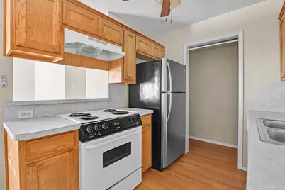 2549 E Renfro Street, Burleson, TX 76028 - Photo 6