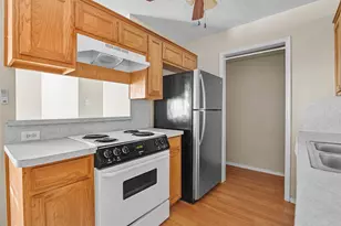 2549 E Renfro St, Burleson, TX 76028 - Photo 6