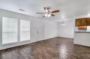 2549 E Renfro St, Burleson, TX 76028 - Photo 18