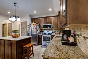 816 Elmo Dr, Seagoville, TX 75159 - Photo 10