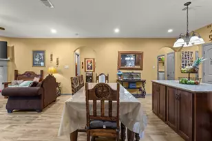 816 Elmo Dr, Seagoville, TX 75159 - Photo 10