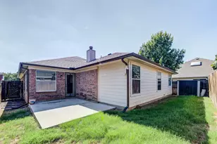 716 Mistymoor Ln, Fort Worth, TX 76052 - Photo 28