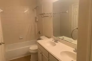 716 Mistymoor Ln, Fort Worth, TX 76052 - Photo 16
