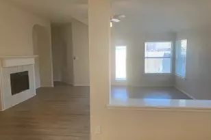 716 Mistymoor Ln, Fort Worth, TX 76052 - Photo 10