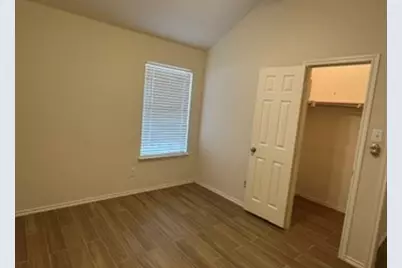 716 Mistymoor Lane, Fort Worth, TX 76052 - Photo 20