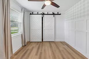 10647 Chesterton Dr, Dallas, TX 75238 - Photo 22