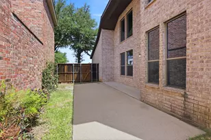 6918 Nava, Grand Prairie, TX 75054 - Photo 28