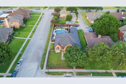 2530 Cresthaven Drive, Garland, TX 75040 - Photo 32