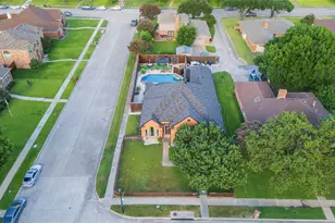 2530 Cresthaven Dr, Garland, TX 75040 - Photo 32