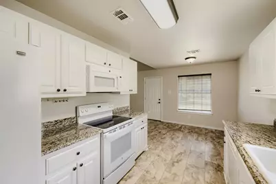 1004 Tremont Street, Weatherford, TX 76086 - Photo 12