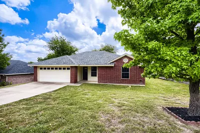 1004 Tremont Street, Weatherford, TX 76086 - Photo 2