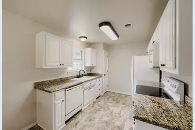 1004 Tremont Street, Weatherford, TX 76086 - Photo 10
