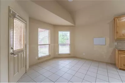 3003 Belmont Court, Irving, TX 75060 - Photo 8