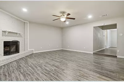 504 Irene Street, Burleson, TX 76028 - Photo 4