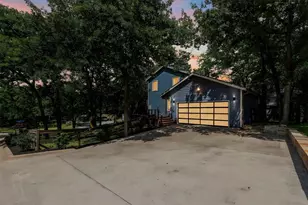 330 Rockland Dr, Highland Village, TX 75077 - Photo 2