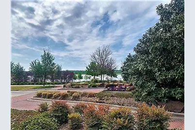 3803 Cascade Sky Drive, Arlington, TX 76005 - Photo 2