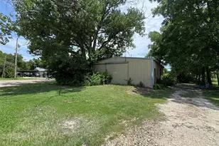 910 Quintard, Morgan, TX 76671 - Photo 1