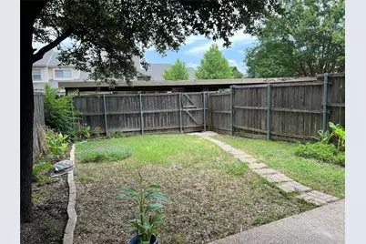 12828 Woodbend Court, Dallas, TX 75243 - Photo 36