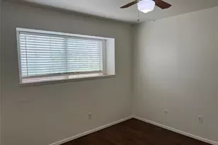 12828 Woodbend Ct, Dallas, TX 75243 - Photo 32