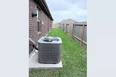 1807 Welsh Canyon Court, Richmond, TX 77469 - Photo 8