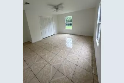 3221 Schieffer Avenue, Fort Worth, TX 76110 - Photo 10