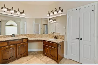 8110 Fenwick Court, Sachse, TX 75048 - Photo 20
