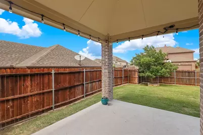 8110 Fenwick Court, Sachse, TX 75048 - Photo 38