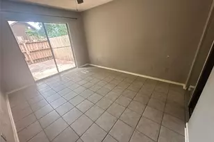 3211 Pearl St, Nacogdoches, TX 75965 - Photo 6