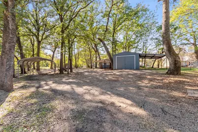 308 Hickory Drive, Tool, TX 75143 - Photo 28