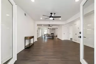 602 Lawson Dr, Garland, TX 75042 - Photo 2