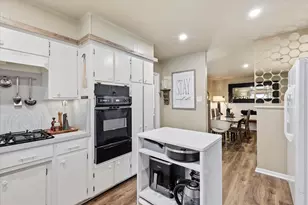 8128 Herndon Dr, Benbrook, TX 76116 - Photo 16